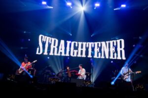 STRAIGHTENERの画像